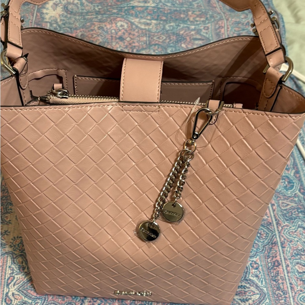 Calvin Klein Pink Shoulder Bag with Gold-Tone Hardware